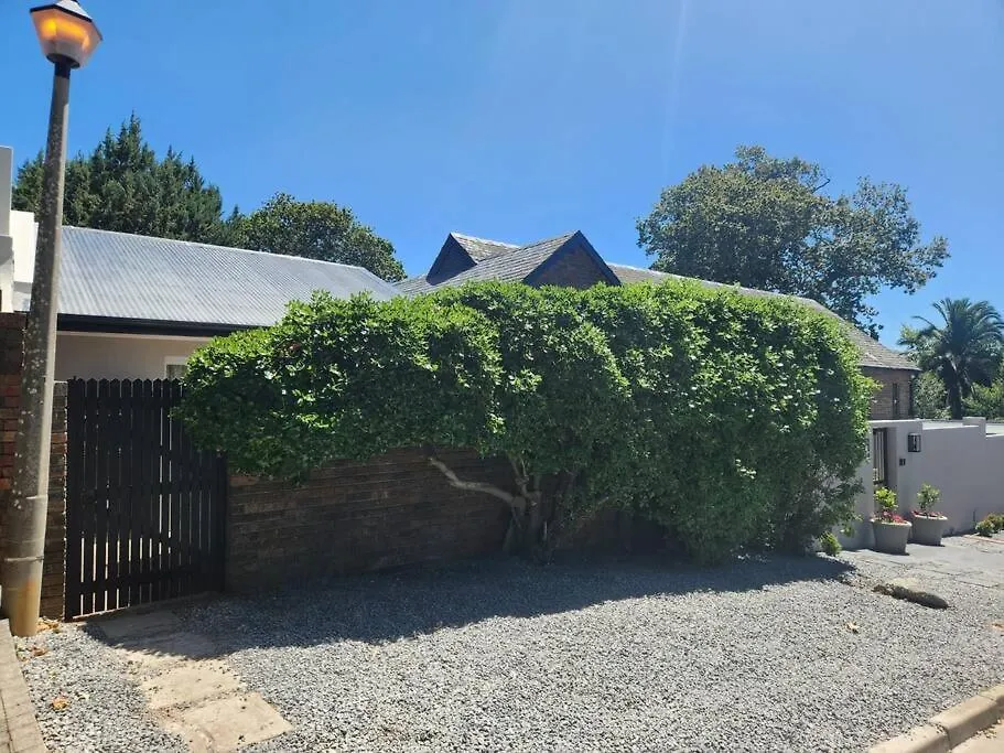 Oak Self Catering Cottage Cape Town