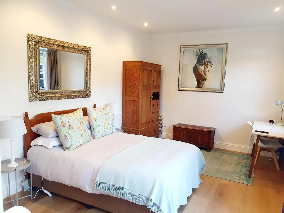 Oak Self Catering Cottage Κέιπ Τάουν 0*,  Νότια Αφρική