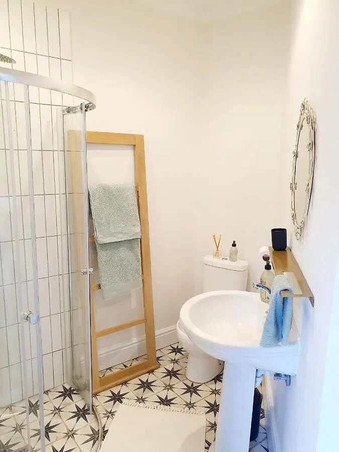 Oak Self Catering Cottage Κέιπ Τάουν Νότια Αφρική